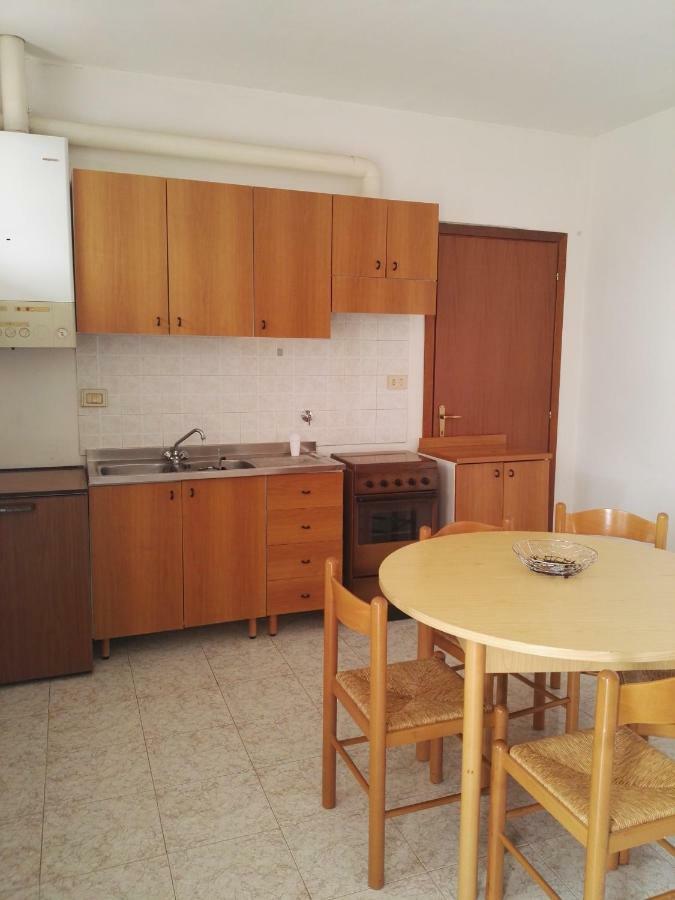 Camere Carloni Asís Exterior foto